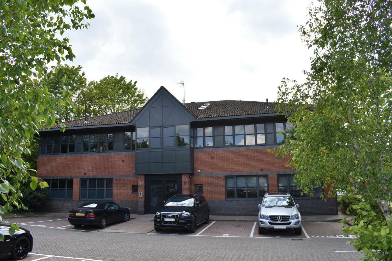 Watford Apartments Century House, Self Contained Units Watford (Hertfordshire) Exterior foto