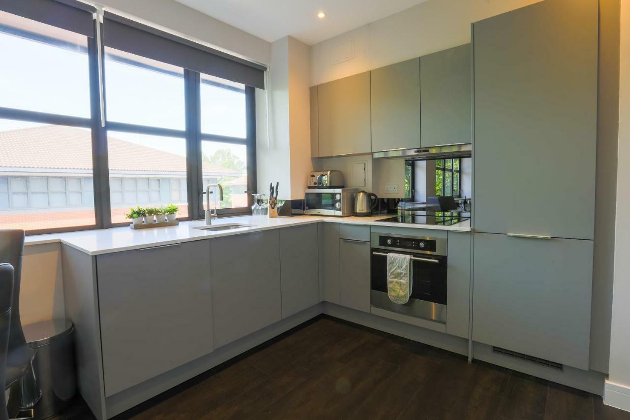 Watford Apartments Century House, Self Contained Units Watford (Hertfordshire) Exterior foto